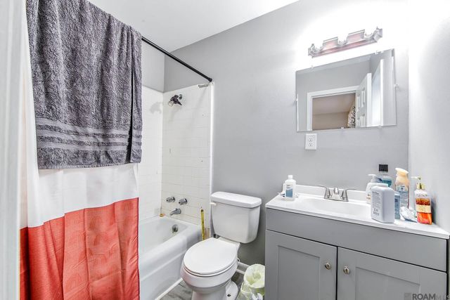 9181 Main St, Houma, LA 70363