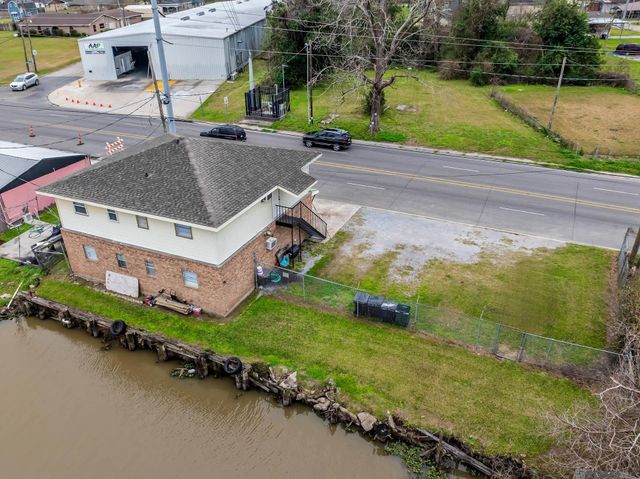 9181 Main St, Houma, LA 70363