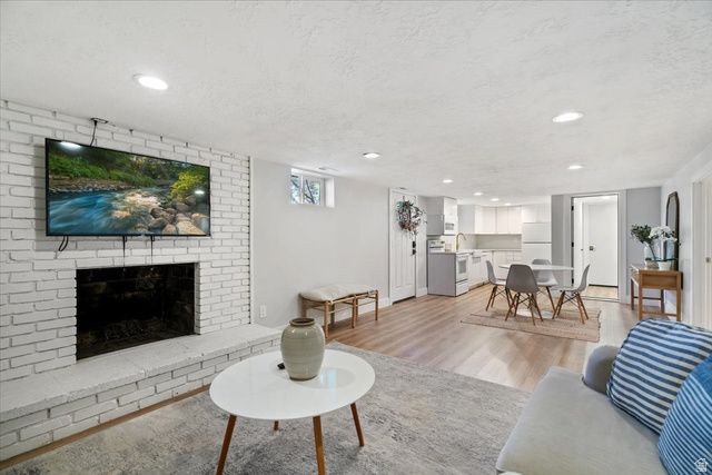 299 E 4000 N, Provo, UT 84604