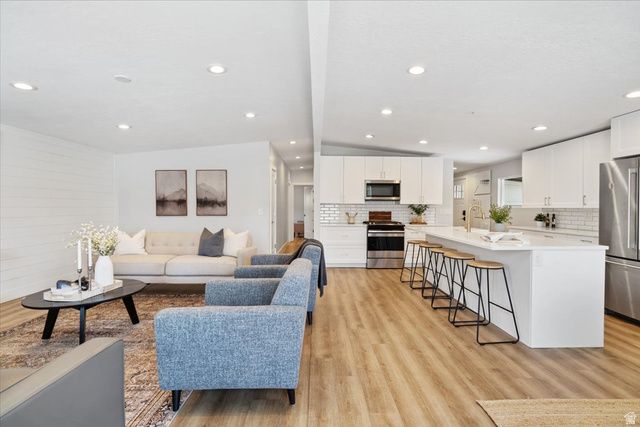 299 E 4000 N, Provo, UT 84604