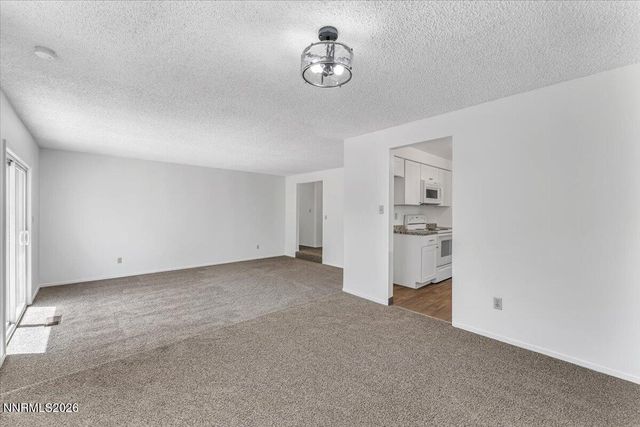 731 Desert View Court, Sparks, NV 89434