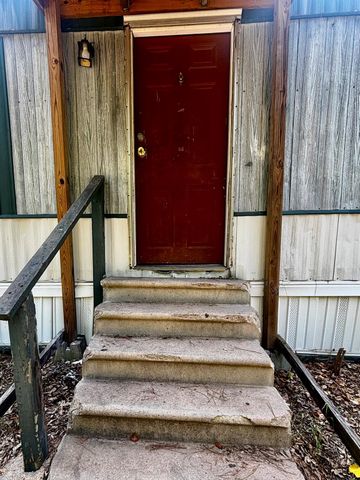 10 Fm 247 Road, Huntsville, TX 77320