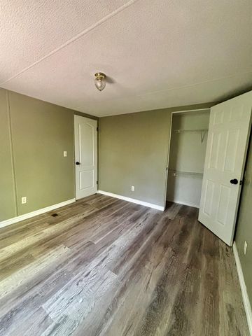 10 Fm 247 Road, Huntsville, TX 77320