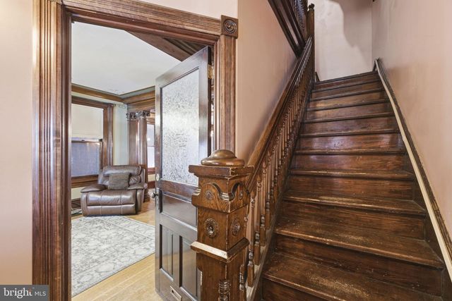 170 N HANOVER ST, Pottstown, PA 19464