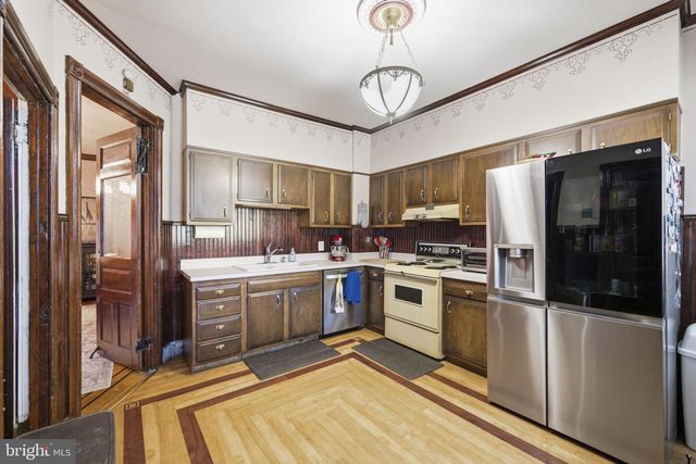170 N HANOVER ST, Pottstown, PA 19464