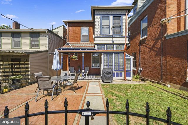 170 N HANOVER ST, Pottstown, PA 19464