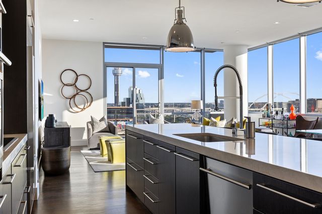 2200 Victory Avenue 1105, Dallas, TX 75219