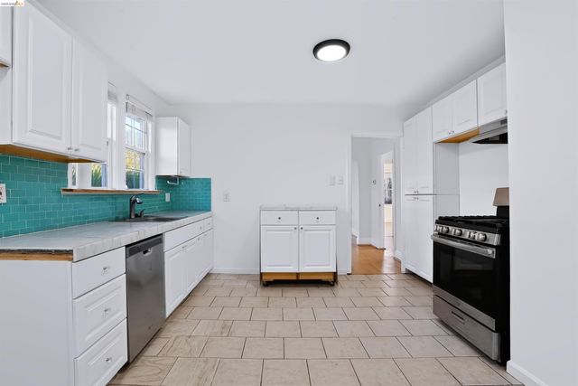 1035 73rd, Oakland, CA 94621