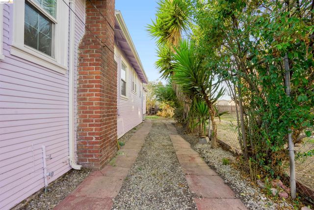 1035 73rd, Oakland, CA 94621