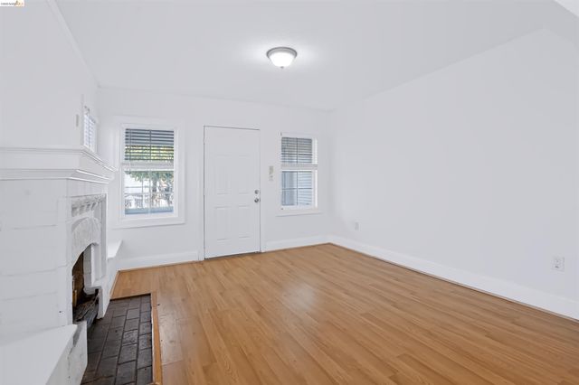 1035 73rd, Oakland, CA 94621