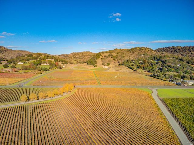 4144 Green Valley Rd, Fairfield, CA 94534