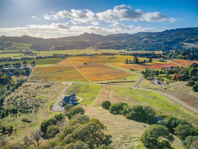 4144 Green Valley Rd, Fairfield, CA 94534