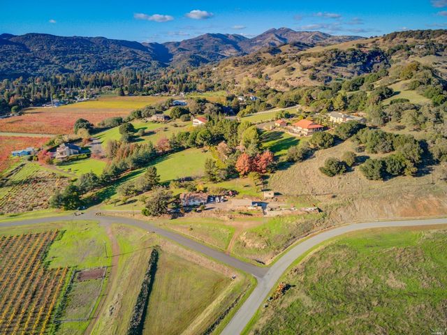 4144 Green Valley Rd, Fairfield, CA 94534