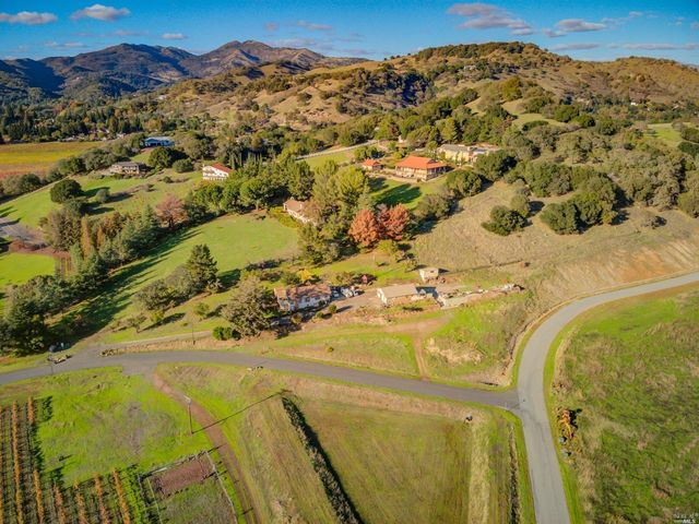 4144 Green Valley Rd, Fairfield, CA 94534