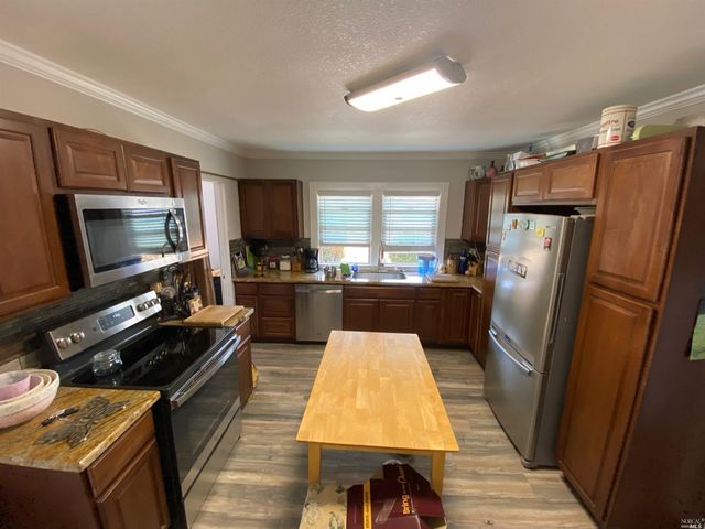 4144 Green Valley Rd, Fairfield, CA 94534