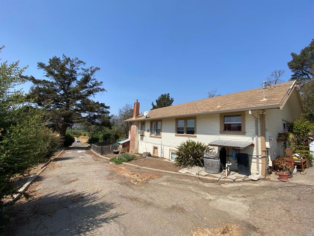 4144 Green Valley Rd, Fairfield, CA 94534