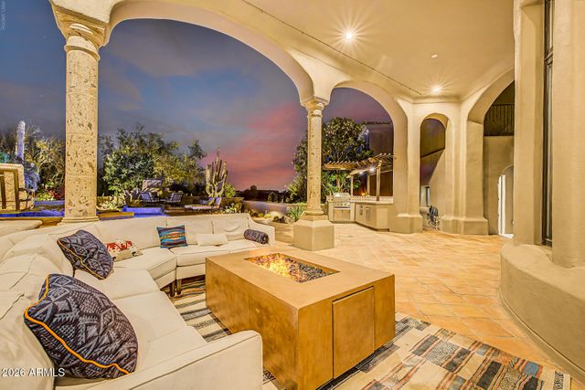 10040 E HAPPY VALLEY Road 483, Scottsdale, AZ 85255