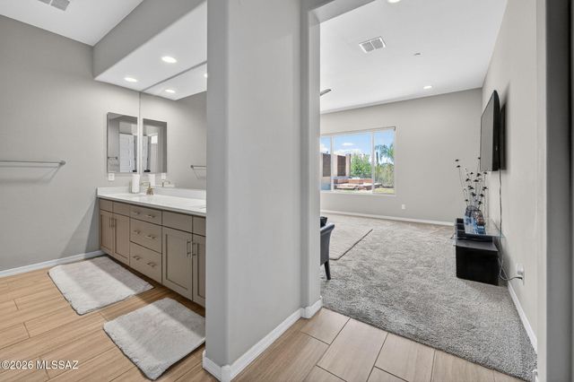8514 W Spaulding Street, Tucson, AZ 85743