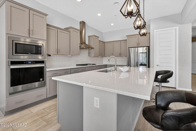 8514 W Spaulding Street, Tucson, AZ 85743
