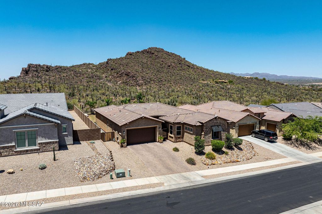 8514 W Spaulding Street, Tucson, AZ 85743