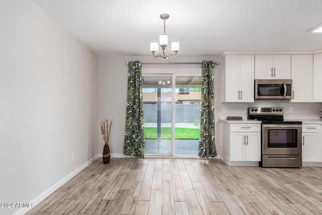 14401 N 35th Place, Phoenix, AZ 85032