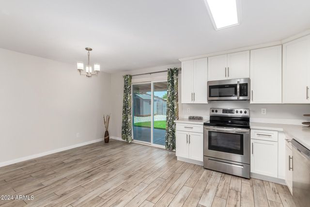 14401 N 35th Place, Phoenix, AZ 85032