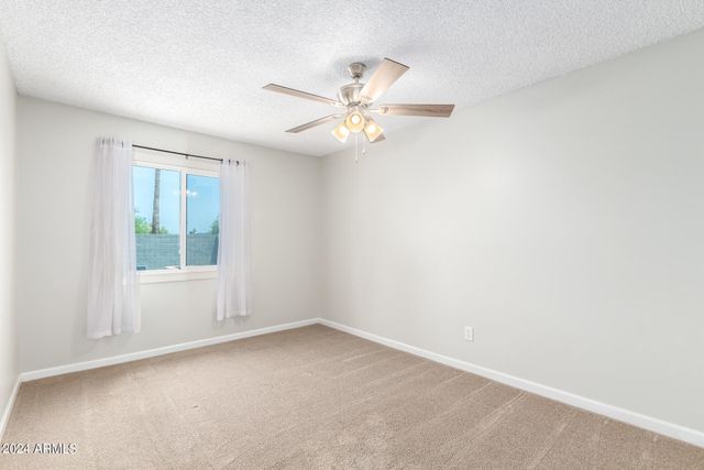 14401 N 35th Place, Phoenix, AZ 85032