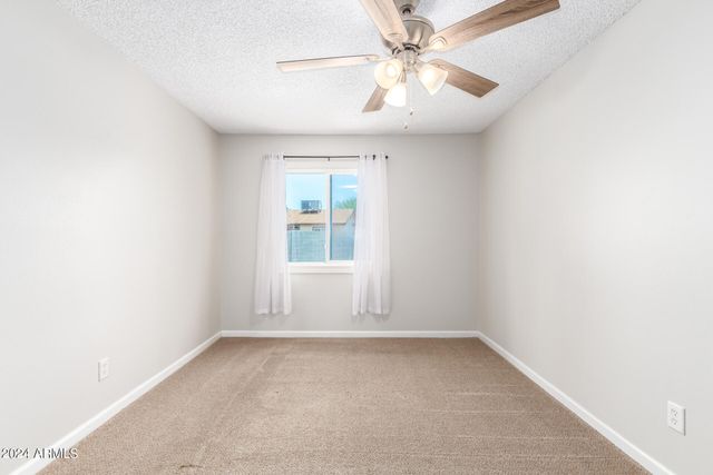 14401 N 35th Place, Phoenix, AZ 85032