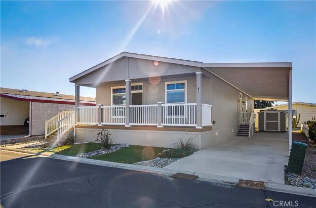 1300 W Menlo 94, Hemet, CA 92543