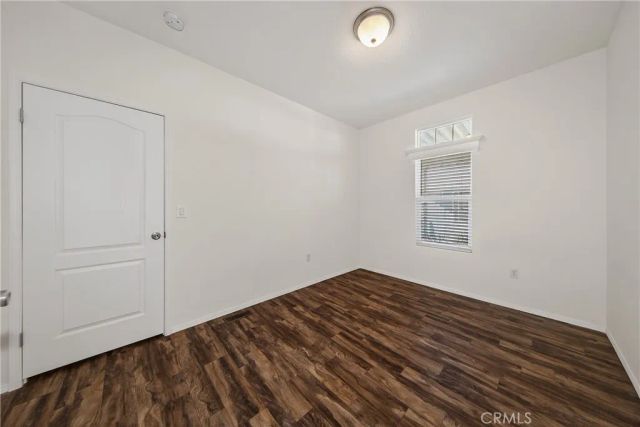 1300 W Menlo 94, Hemet, CA 92543