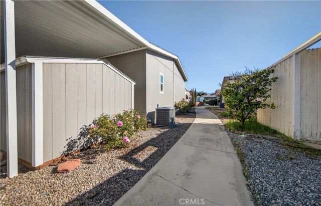 1300 W Menlo 94, Hemet, CA 92543