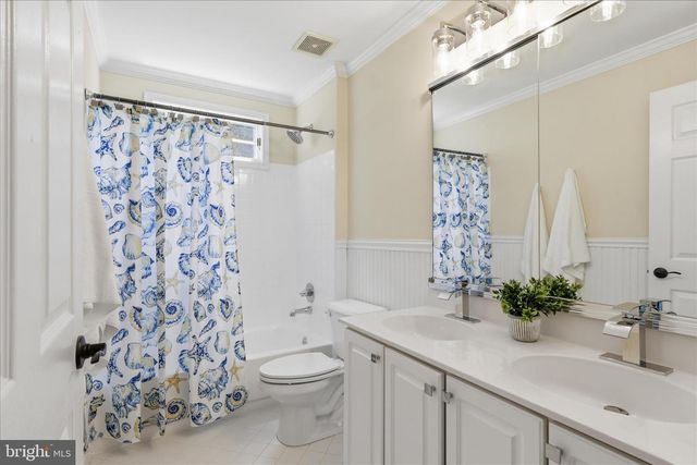 3801 WHEATGRAIN LN, Fairfax, VA 22033