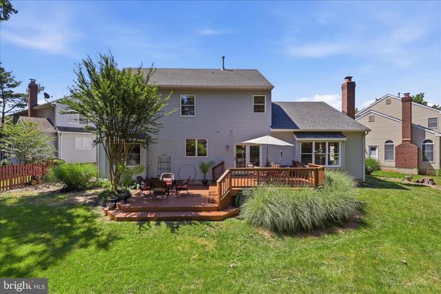 3801 WHEATGRAIN LN, Fairfax, VA 22033