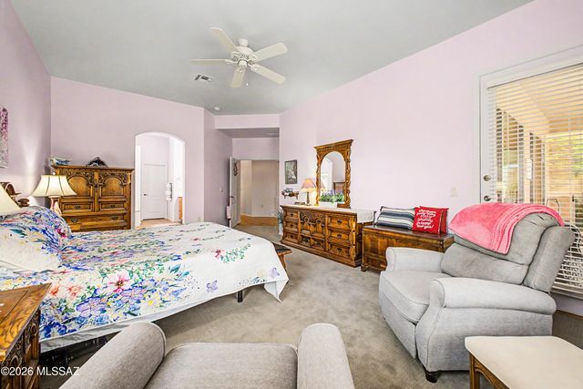 2329 W Calle Balaustre, Green Valley, AZ 85622