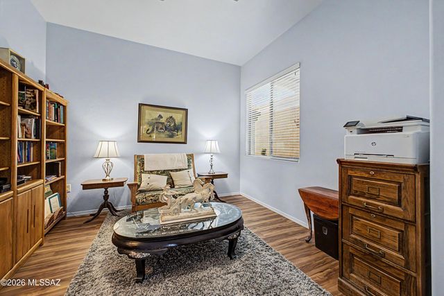 2329 W Calle Balaustre, Green Valley, AZ 85622