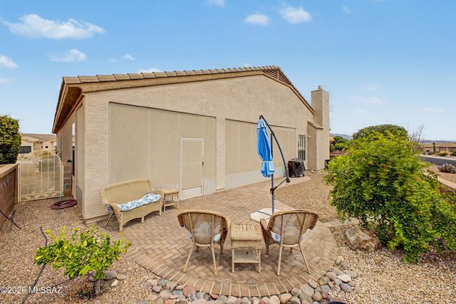2329 W Calle Balaustre, Green Valley, AZ 85622