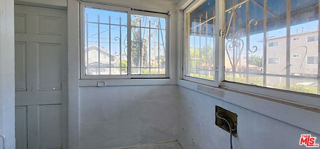 184 S Harvard Boulevard, Los Angeles, CA 90004