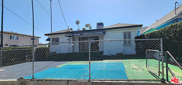 184 S Harvard Boulevard, Los Angeles, CA 90004