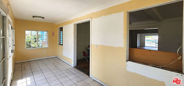 184 S Harvard Boulevard, Los Angeles, CA 90004
