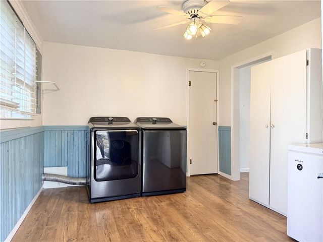 1310 E 13th Court, Trenton, MO 64683