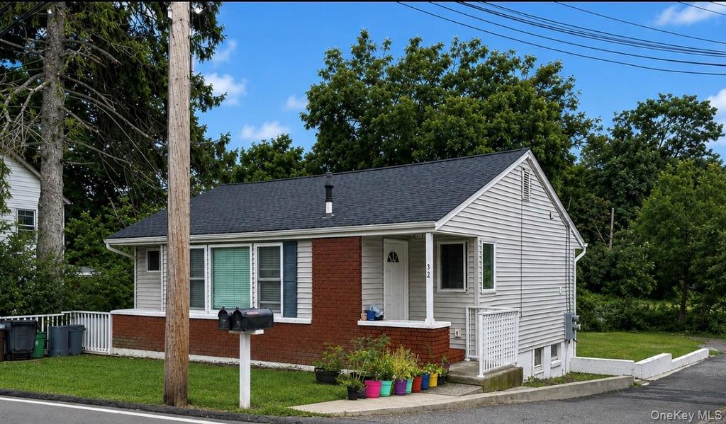 32 Tomkins Avenue, Stony Point, NY 10980 — exterior