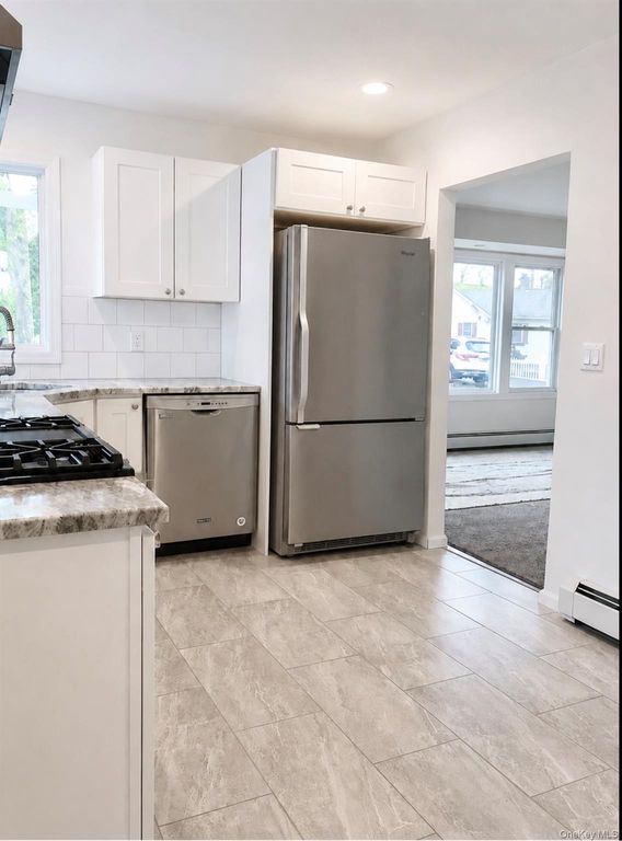 32 Tomkins Avenue, Stony Point, NY 10980 — photo 2