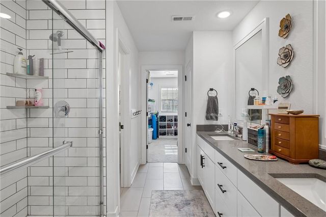 7356 Griffey Street, Kansas City, MO 64152