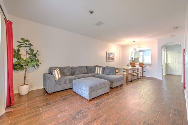 3456 HIGH HAMPTON CIRCLE, Tampa, FL 33610