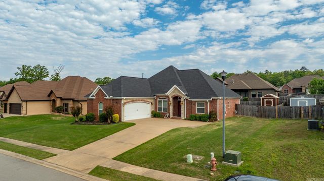 6139 Remington Drive, Bryant, AR 72022