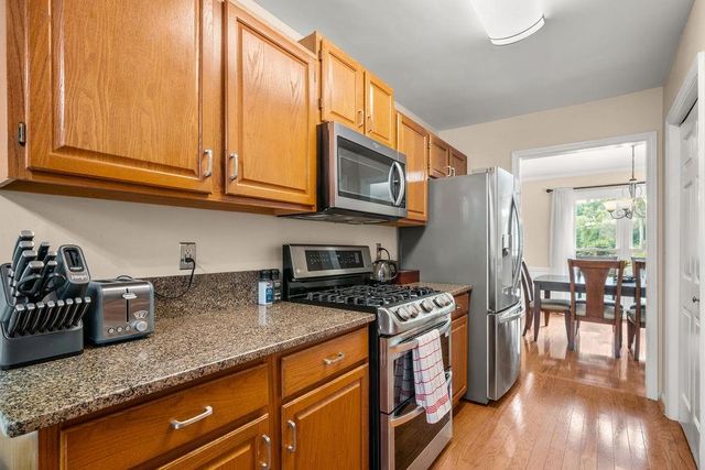 312 Clubhouse Court, Kennesaw, GA 30144