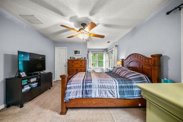 312 Clubhouse Court, Kennesaw, GA 30144