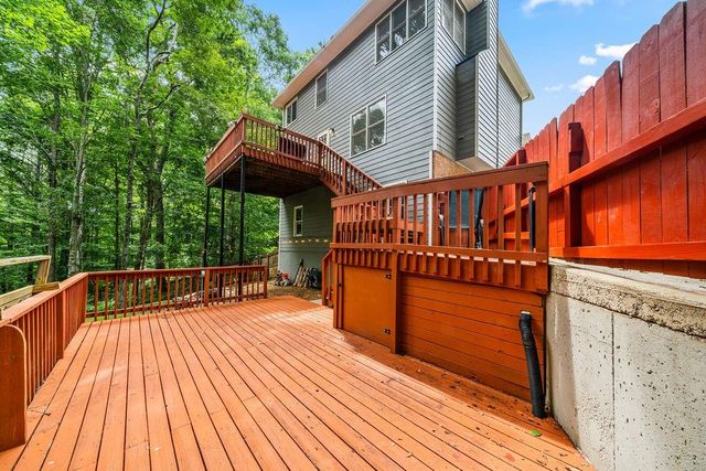312 Clubhouse Court, Kennesaw, GA 30144