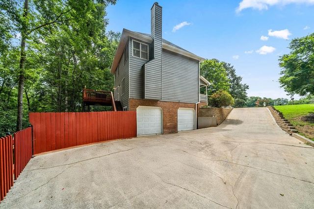 312 Clubhouse Court, Kennesaw, GA 30144