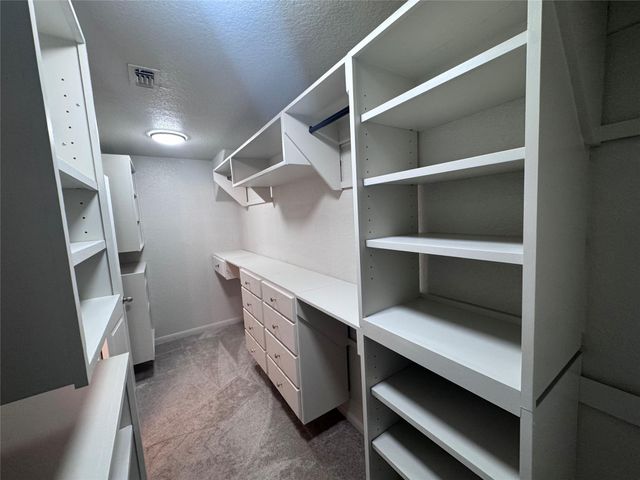 733 Pinnacle DR, Georgetown, TX 78626